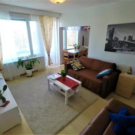 Apartment Centre *